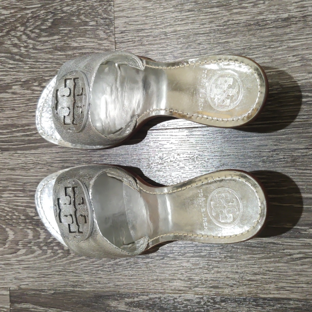 NWOT! $298 Tory Burch, Size 7 - Picture 2 of 8